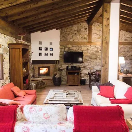 Mugidos Lejanos Шале Ла-Вега